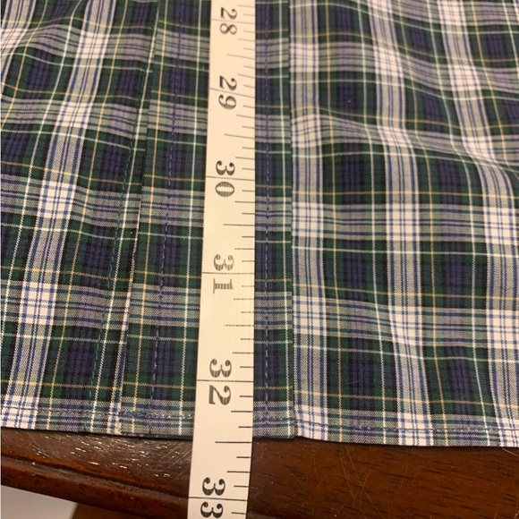 L.L. Bean Wrinkle Resistant Plaid Button Down Shirt Size L- Reg - Picture 6 of 8